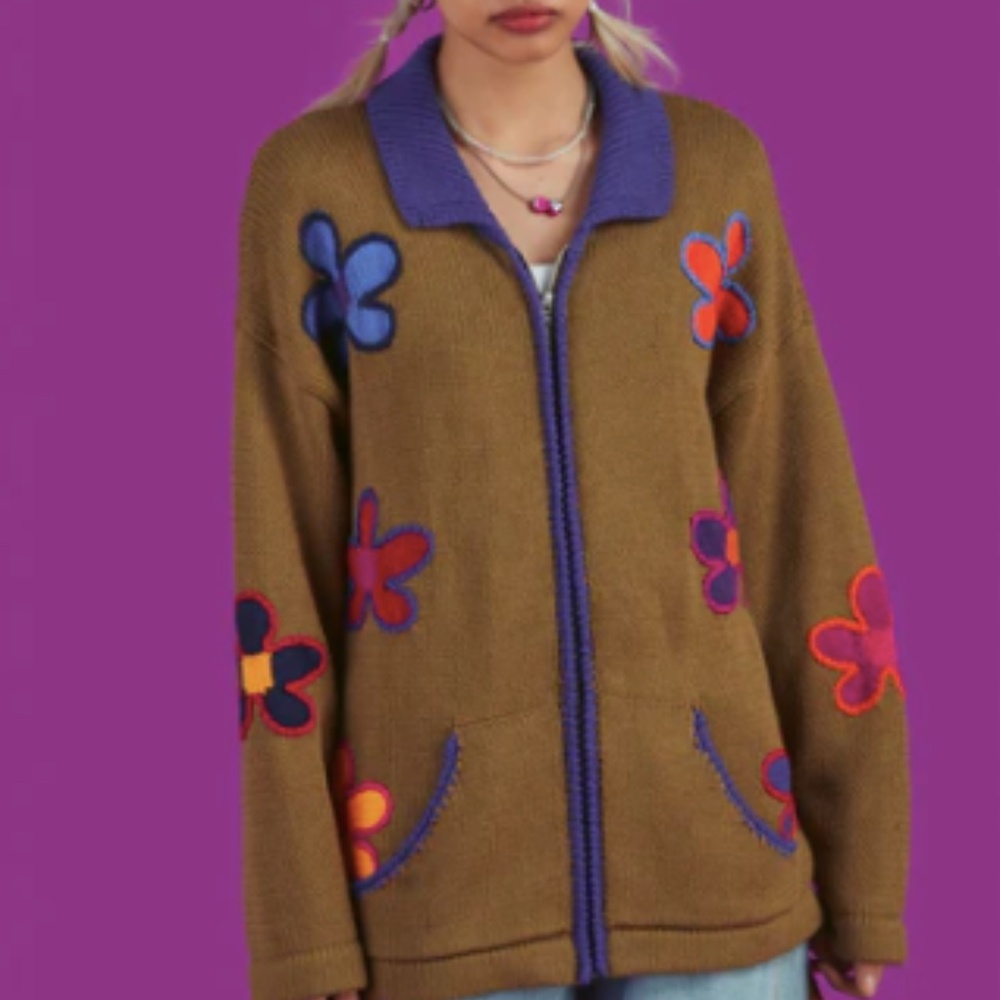 FLOWER CARDIGAN - Picture 4 of 6